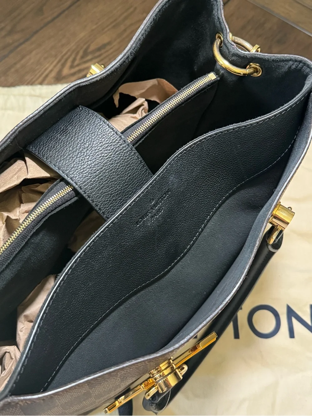 Louis Vuitton Damier Ebene Riverside with shoulder strap